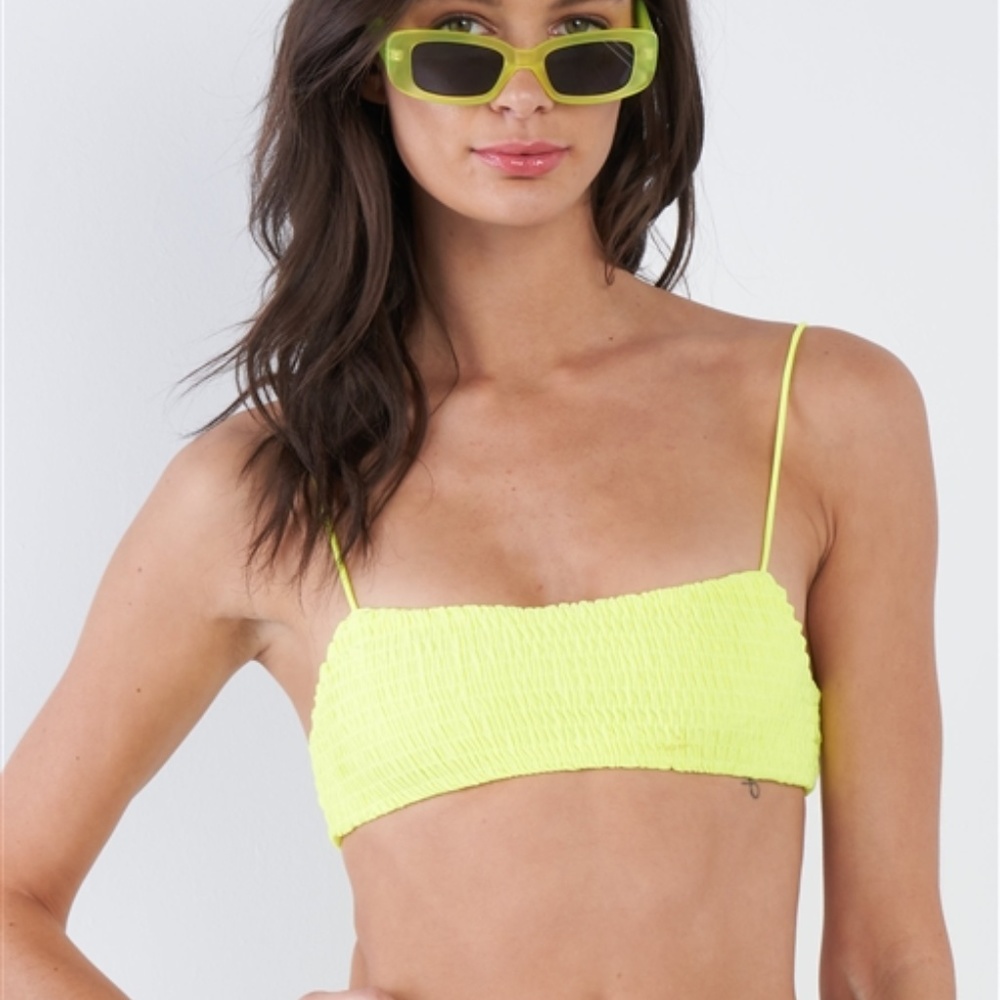 Neon Yellow Square 2 piece bikini set - Picture 6 of 8